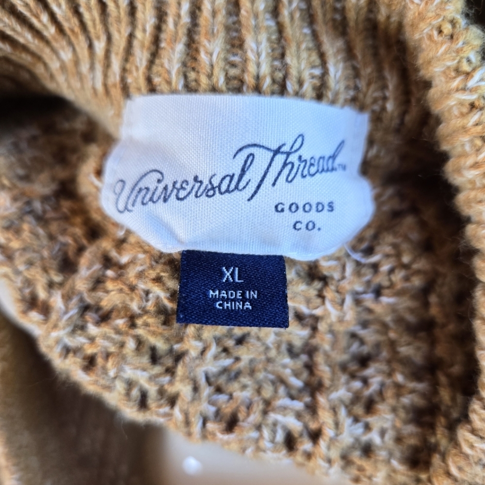 Size XL Tan And Cream Blend Universal Thread Sweater - Picture 4 of 4